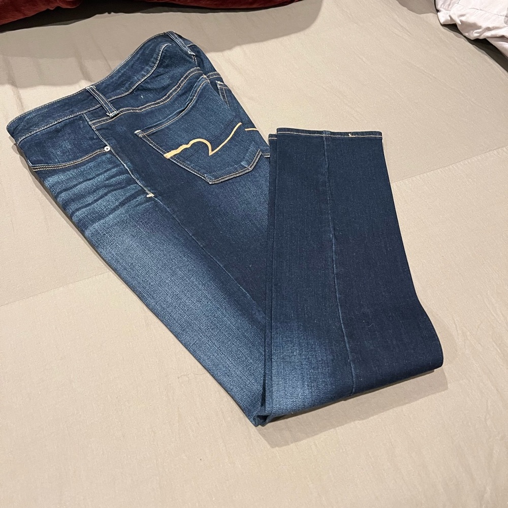 American Eagle Skinny Super Stretch Ankle Dark wash Jeans.  Like new.